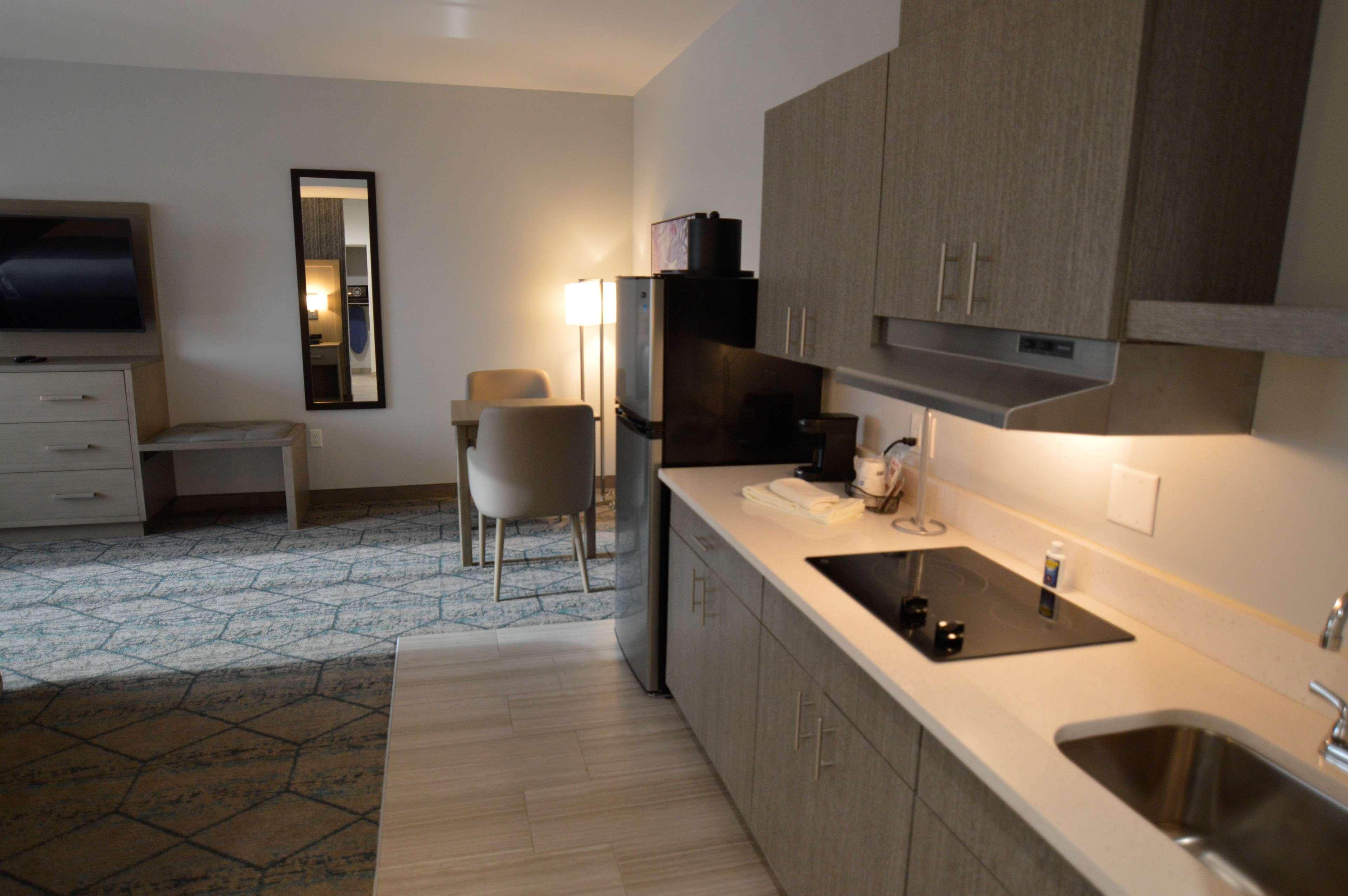 Best Western Plus Executive Residency Oklahoma City I-35 Exterior foto